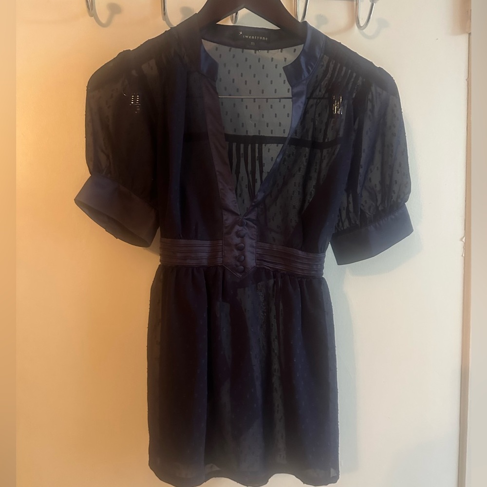 Forever 21 blouse Sz. M